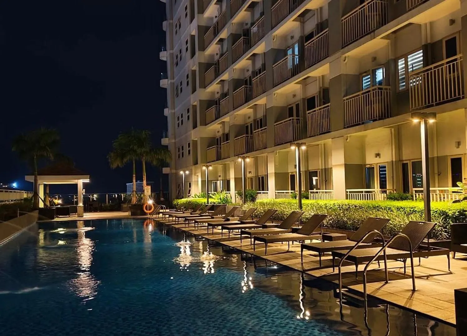Experience Unforgettable Moments Aparthotel Manila