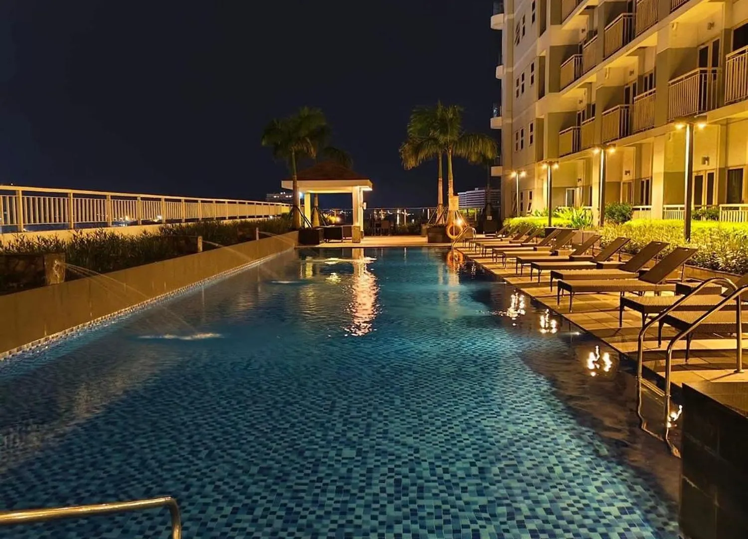 Experience Unforgettable Moments Aparthotel Manila